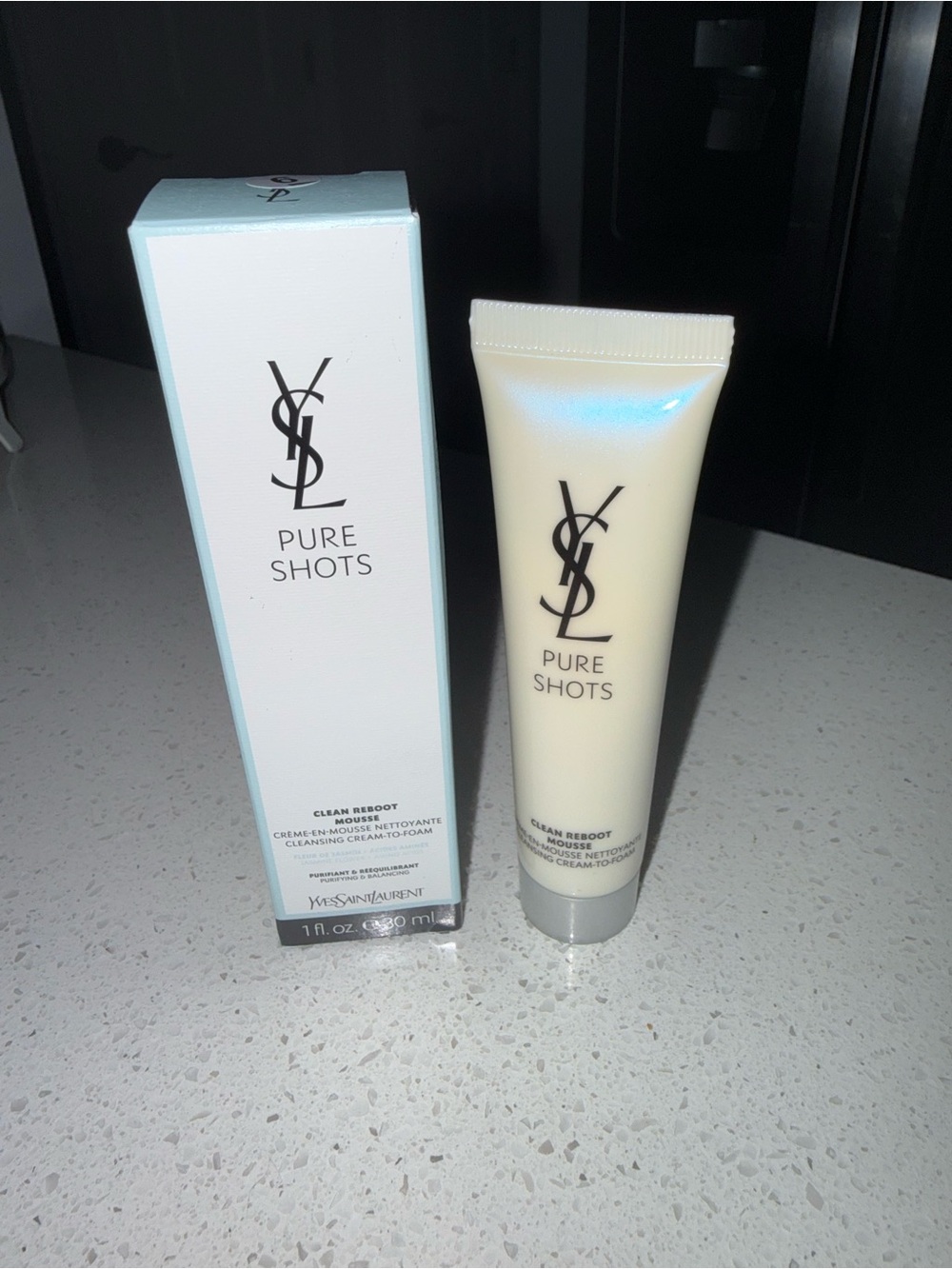 Yves Saint Laurent Pure Shots Clean Reboot Cleansing Cream - Cream & White 1 oz